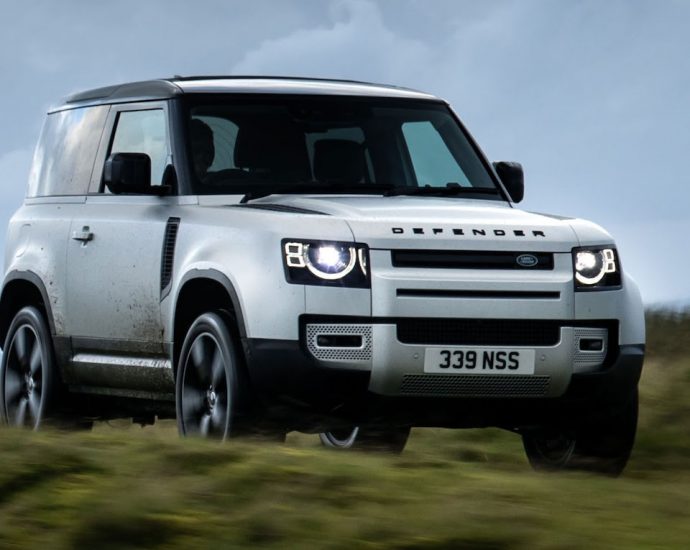2021 Land Rover Defender 90