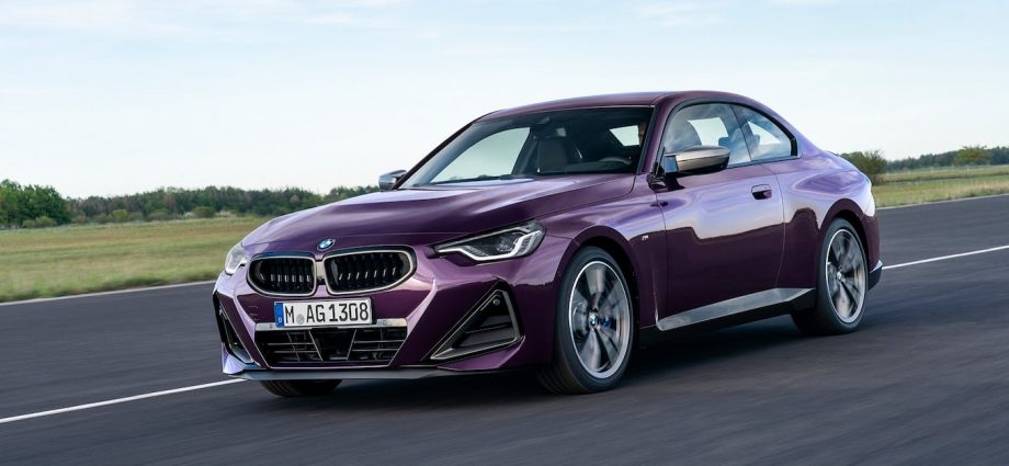 2022 BMW 2 Series Coupe First Look