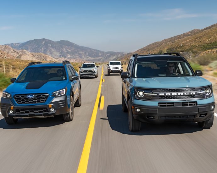 Ford-Bronco-Sport-vs.-Jeep-Wrangler-Unlimited-Sport-vs.-Subaru-Outback-Wilderness-vs.-Toyota-RAV4-TRD-Off-Road